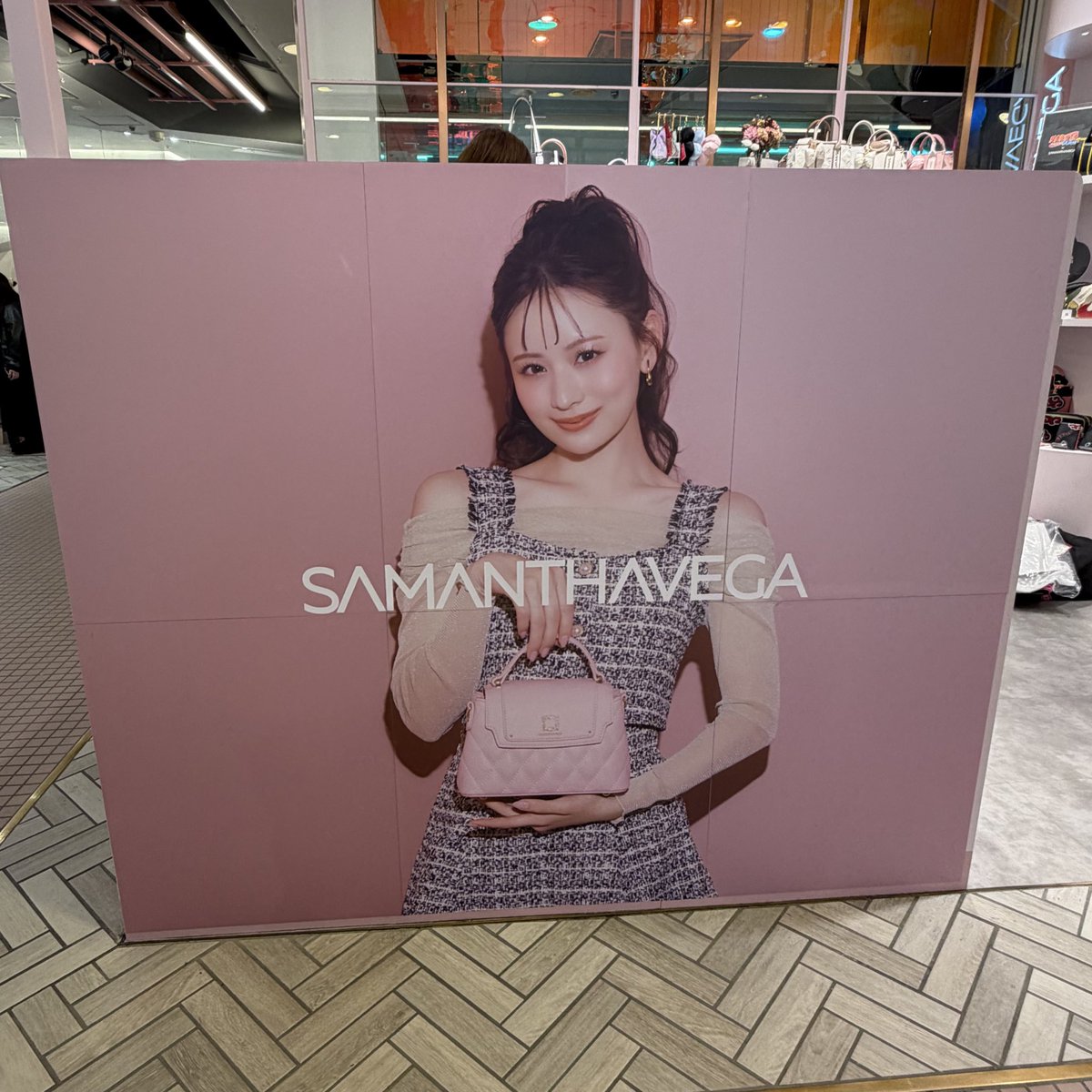 𝒜𝒾 🌹 tweet media