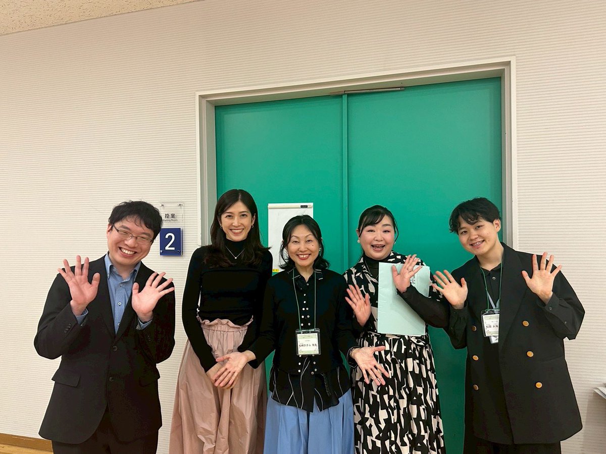合唱講座in金沢🌸本日は今期2度目の熱く充実したレッスンとミニコンサートで大変盛り上がりました♪

モーツァルト「Ave verum corpus」と信長貴富「言葉は」の２曲で合唱の醍醐味、ピアノの役割も含めて深い学びのひととき…！

来月3/20(金)はいよいよ東混ゾリステンとの共演❣️本当に楽しみです♪