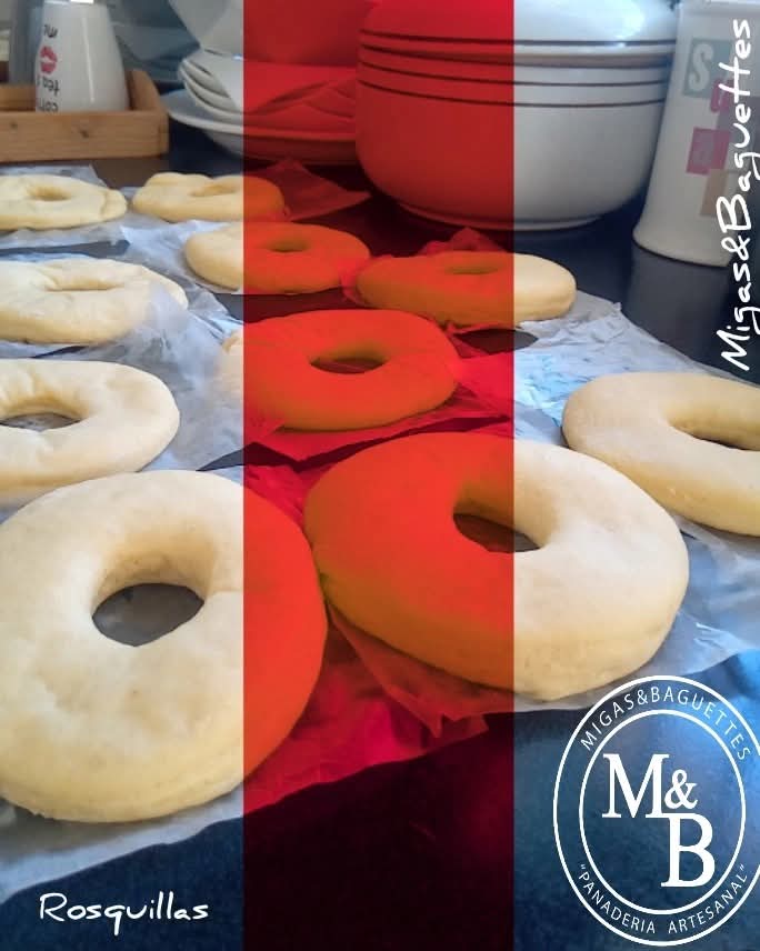 migasybaguettes's tweet photo. Rosquillas de la Casa😋
¡Así me salen hoy!🔥😜🍯
#roscas
#rosquillas
#migasybaguettes https://t.co/Im7u4M6kEW