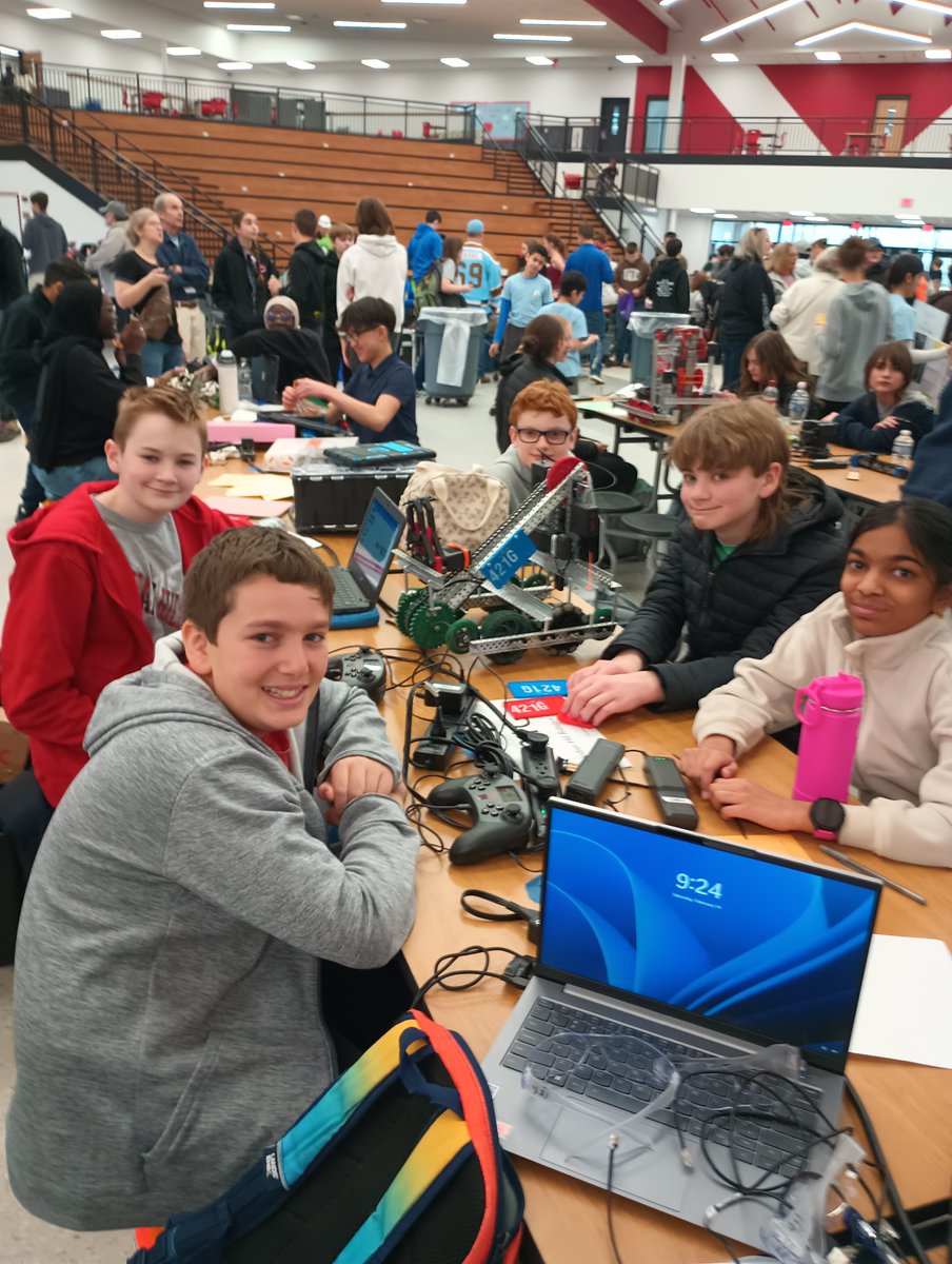 IHMS Robotics Club getting reading for competition at Milford. Learned a lot about engineering and teamwork!!
#IHPromise #Nextready