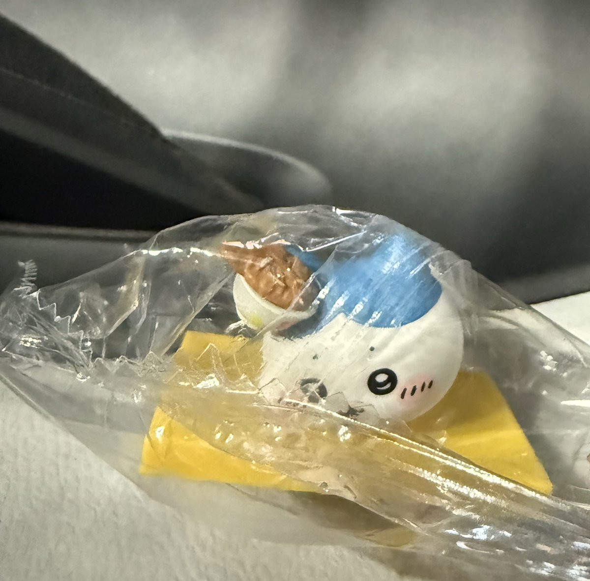 gravity0152's tweet photo. ちいかわ 松屋 コラボ 鬼辛カレー 交換

譲　ちいかわ、ラッコ、ハチワレ
求　うさぎ

複数体vsうさぎ でも可能です。

どなたかいらっしゃればよろしくお願いします。
（出先にてID未記載ですみません。dm時にID記載の画像も証跡としてお送りします。） https://t.co/p4LNUJLNqy