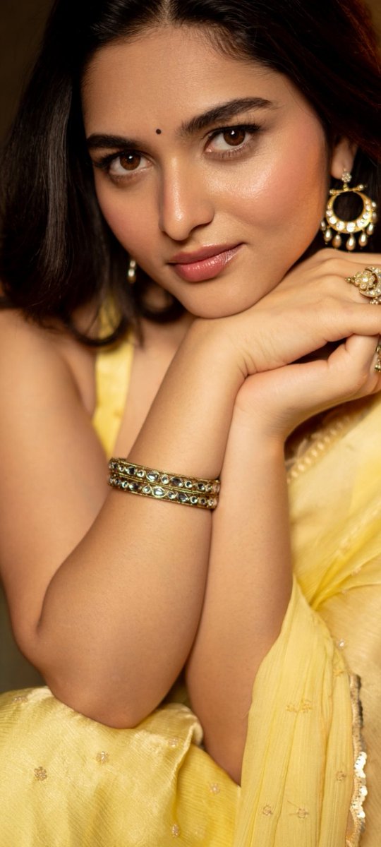 StarletX tweet media