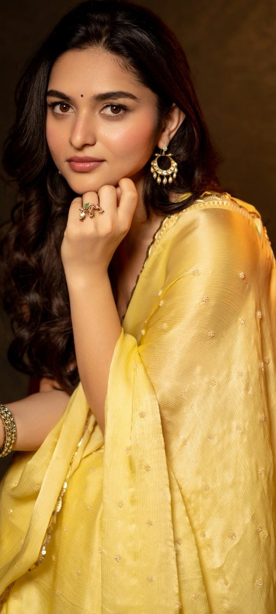 StarletX tweet media