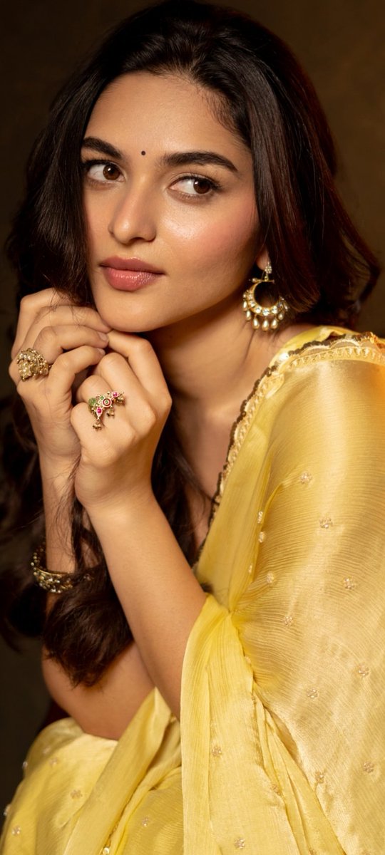 StarletX tweet media