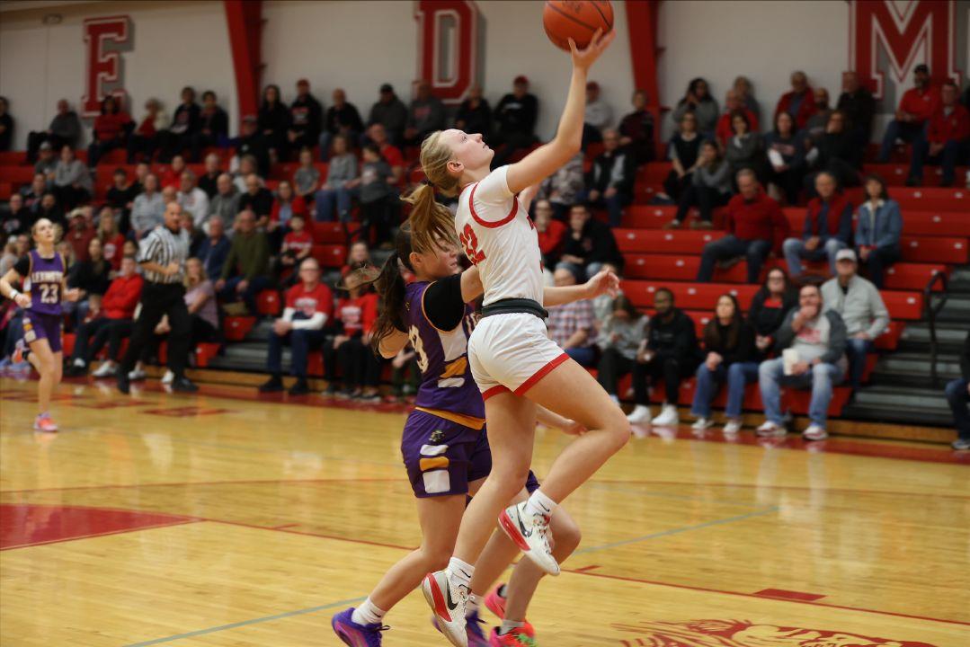 JoshuaMorgret's tweet photo. BOYS BBALL: 'Locked in' Bellevue (@LadyRedBball) (@Ksantilly) hits 15 3-pointers in tournament opening win, my story from last night (photos from @bdeck_13): https://t.co/1dvhHLtkOm https://t.co/8PG1T4YFHK