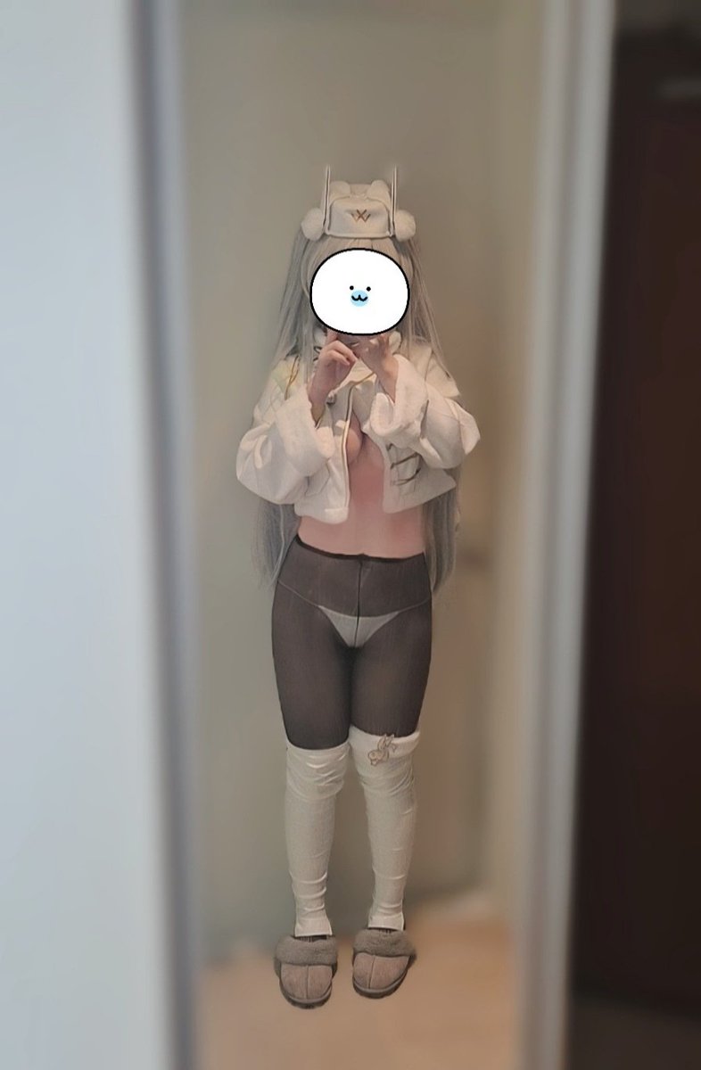 YUR0M's tweet photo. 니케-블랑 포츈 익스프레스

사실 대답 안해도 올릴거임 https://t.co/Wc6U9hTUpv