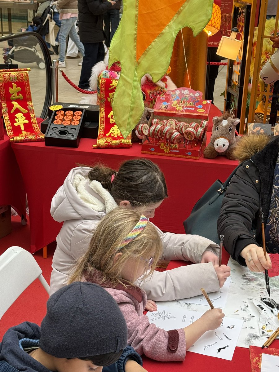 ⭐️ CHINESE NEW YEAR ⭐️ 

Thanks so much to the Cambridge BID for giving two Bristow girls a fab time at the Chinese Calligraphy workshop at the Grand Arcade #Cambridge 🧧🖌