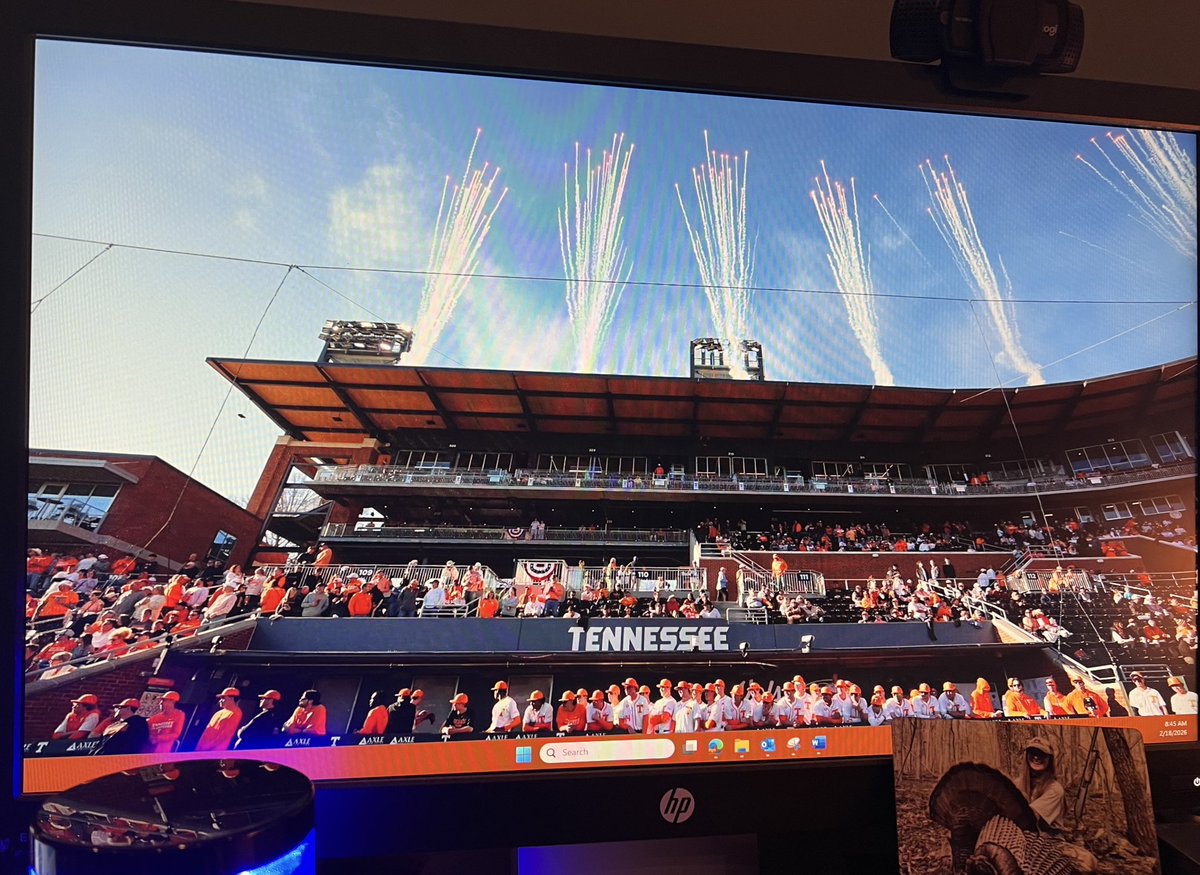 𝒜𝓁𝓁𝒾 tweet media