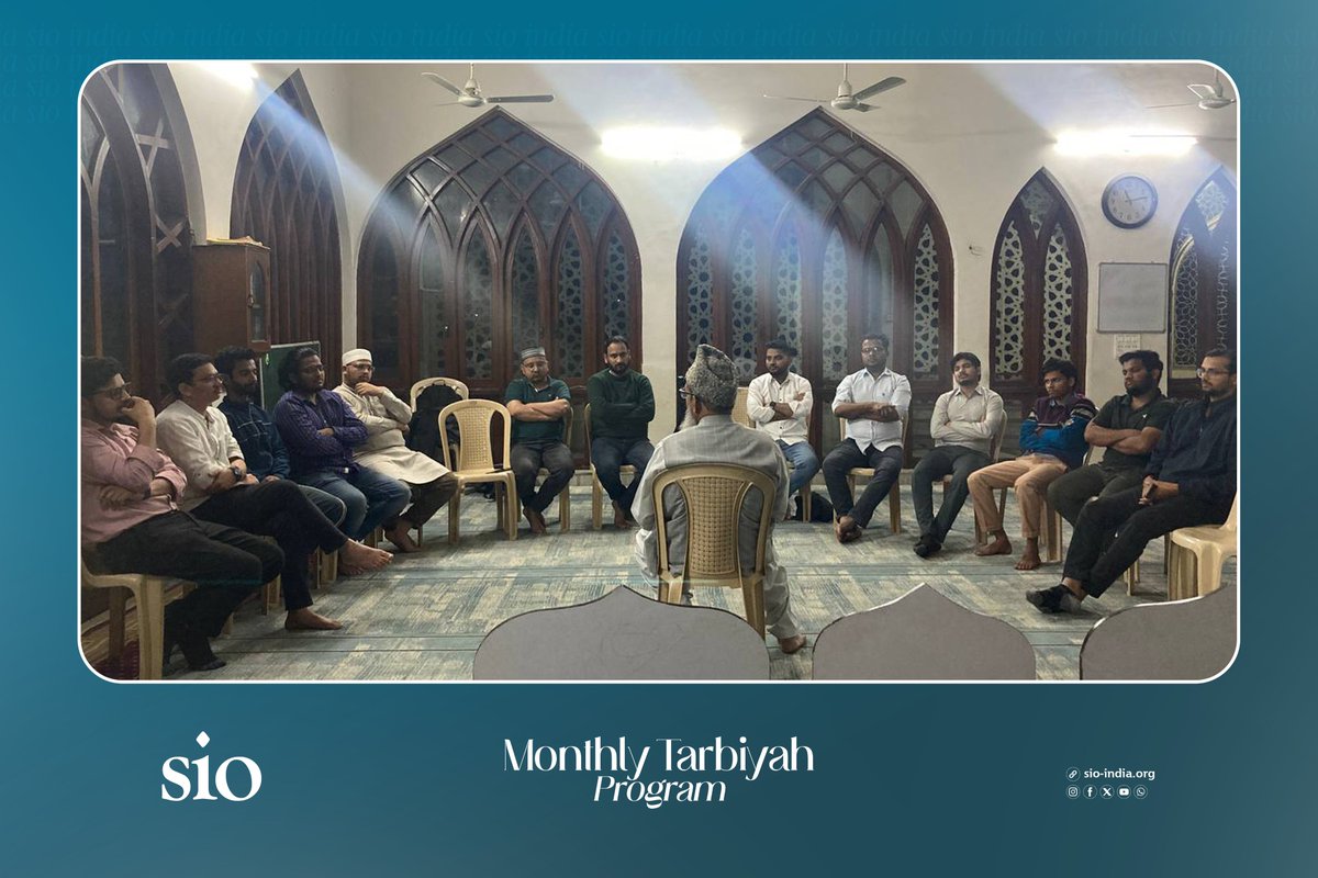sioindia's tweet photo. SIO of India conducted its Monthly Tarbiyah Program at Ishaat-e-Islam Masjid.
The highlight of the program was an inspiring 'Meet with Mentor' with Dr. Muhiuddin Ghazi Sb, National Secretary of JIH, who interacted on the topic 'Purifying the Qalb and Rooh in Ramadan.
#QRC #SIO https://t.co/ic2q1mHyfo