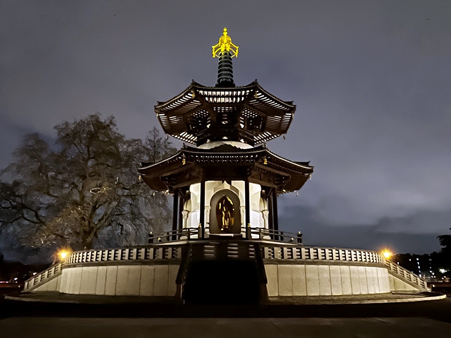ArmadilloLED's tweet photo. From Battersea Park pathways to Peace Pagoda: subtle, energy-efficient lighting that highlights heritage and enhances safety. 💡 https://t.co/pWdJmaaW4y
