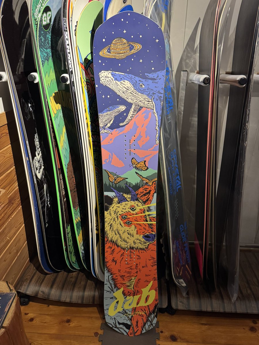 suicidehero92's tweet photo. 明日松代ナイター行く!雪将軍さんでPHANTOM施工してもろたコイツを遂に解禁🥰楽しみだわぁ☺️💕 #outflow
#アウトフロー #松代ファミリースキー場 #ナイター https://t.co/vKNZbGi8KS