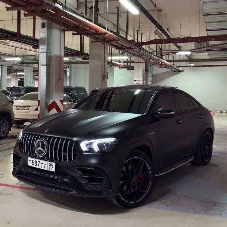 AquilaBuildmart's tweet image. This                  Or              That