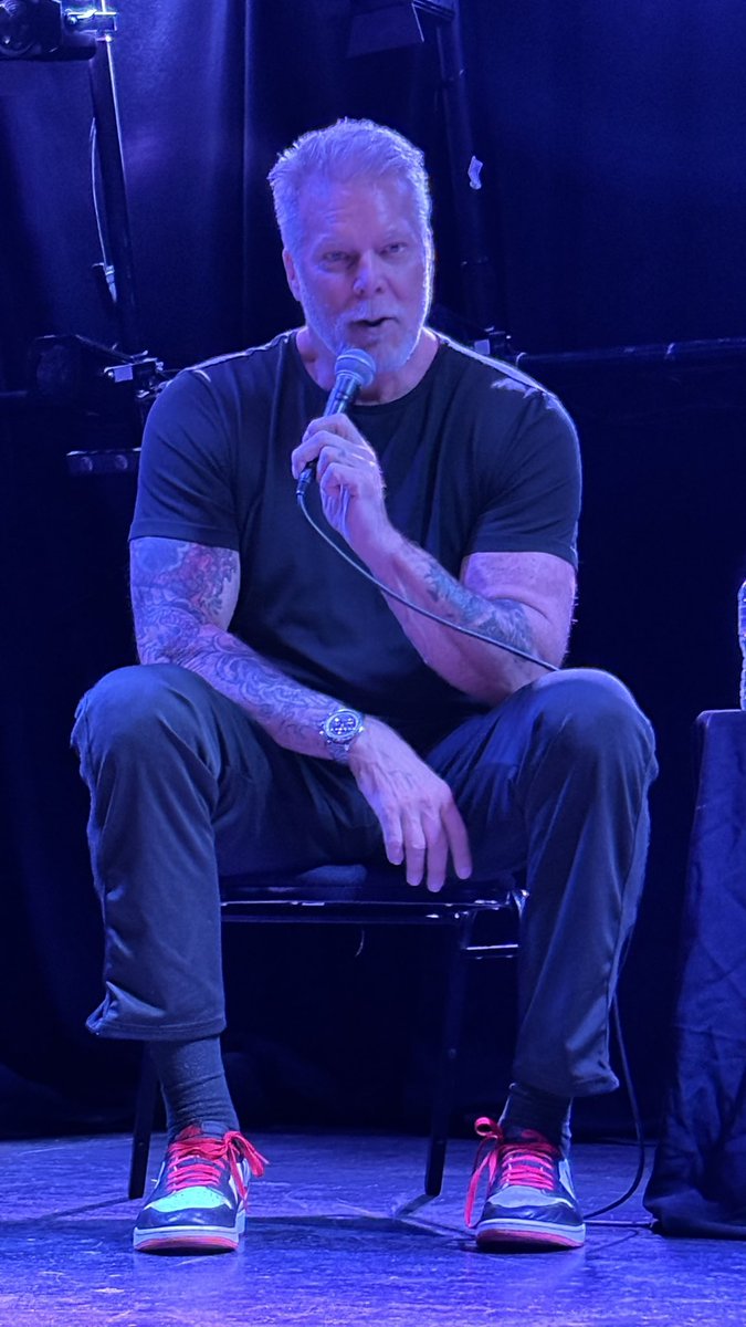 philthecool's tweet image. Last night, I met a true legend - the one and only Kevin Nash. 

It was an absolute pleasure to meet him and listen to his poignant and often hilarious stories from his amazing career. A big thank you to @Inside_TheRopes for making it happen!

#KevinNash #nWo #nWo4Life