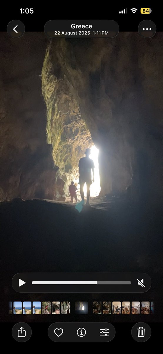 PanosDKS tweet media