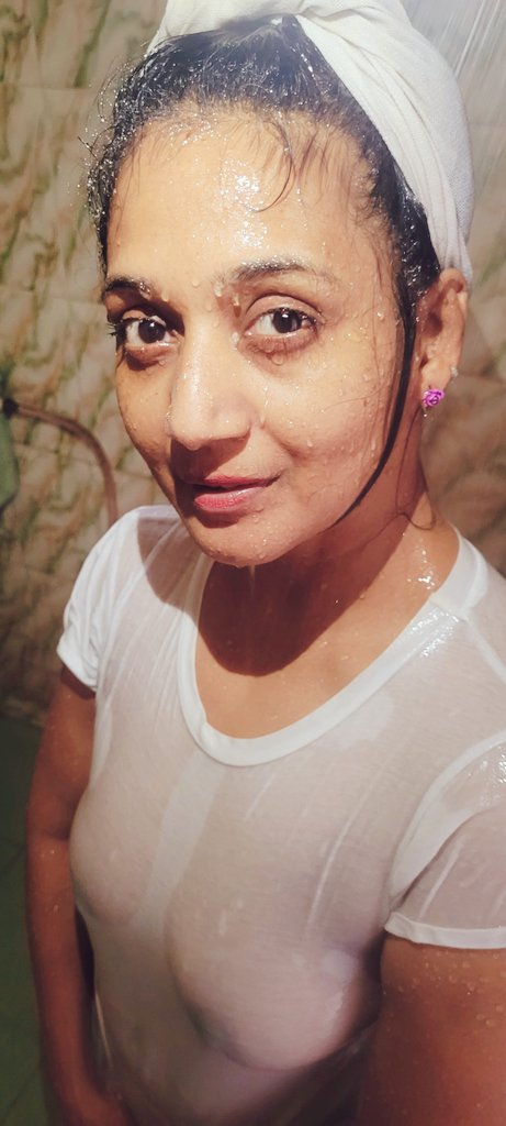 shaniza_berry's tweet photo. I need a wet sex right now! https://t.co/Gna42NR664