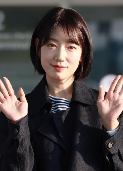 IyoKimtaeri's tweet photo. Happy birthday to one of my favourite actress in the world.
#ParkShinHye
My favourite drama of hers is
#Judgefromhell https://t.co/NEiyGzHsoY