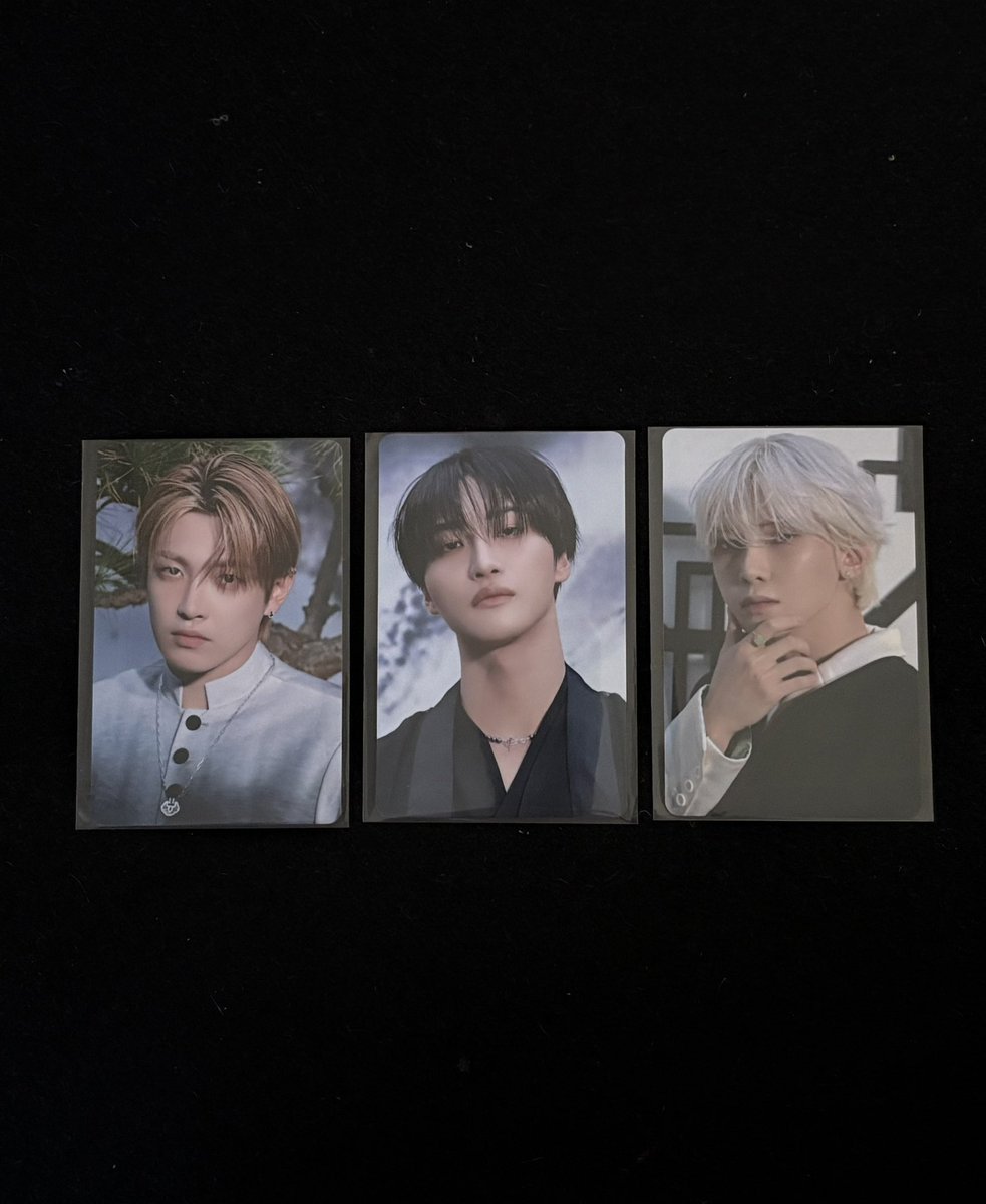 ATEEZ交換 【譲】 タワレコ特典🐿️⭐️👑 【求】 ジョンホ(異種) 異種