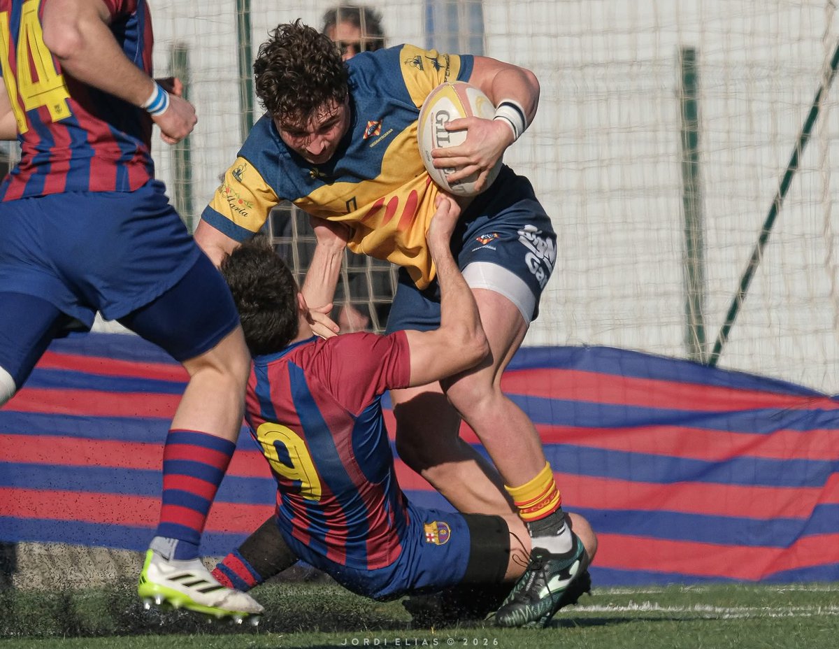 pauosorio40's tweet photo. 🏉 Marçal Carreras és pur rugbi i talent lleidatà. El jugador del Santboiana està brillant a l'elit i al SEGRE hem repassat el seu creixement, les expectatives pel Mundial S20 i el futur de la disciplina. També el seu pas per l'Inef Lleida i com va marcar la seva carrera i vida. https://t.co/xOD38s9MUd