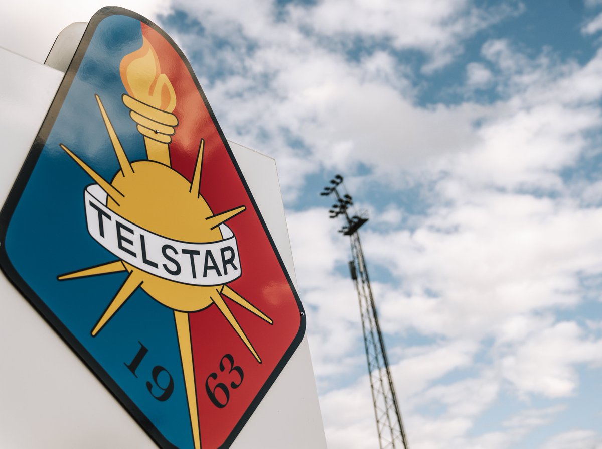 telstar1963nv's tweet photo. Telstar heeft het schikkingsvoorstel van de KNVB geaccepteerd naar aanleiding van het afsteken van vuurwerk tijdens de thuiswedstrijd tegen Excelsior in de VriendenLoterij Eredivisie op 1 november 2025.
Lees meer 🔗 https://t.co/95N4uZ1nOV
#WitteLeeuwen https://t.co/eiPluxaNtg