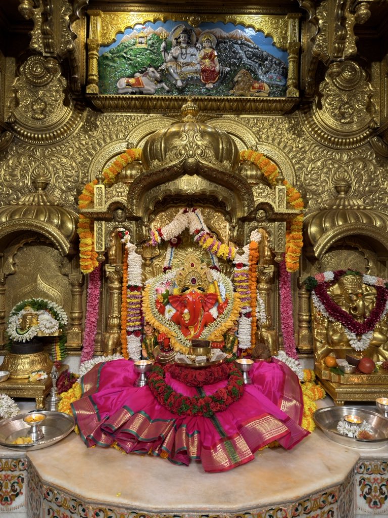 🙏 गणपती  बाप्पा मोरया 🌺मंगलमूर्ती मोरया 🙏१८/०२/२०२६
🙏Ganapati Bappa Moraya 🌺 Mangalmurti Moraya  🙏18/02/2026