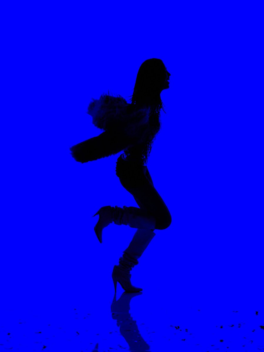 IVE
THE 2ND ALBUM
<REVIVE+>

'BANGERS' CONCEPT PHOTO
'ANYUJIN'

ALBUM RELEASE
2026.02.23 MON 6PM (KST)

#IVE #아이브 
#BANGBANG #IVE_BANGBANG 
#BLACKHOLE