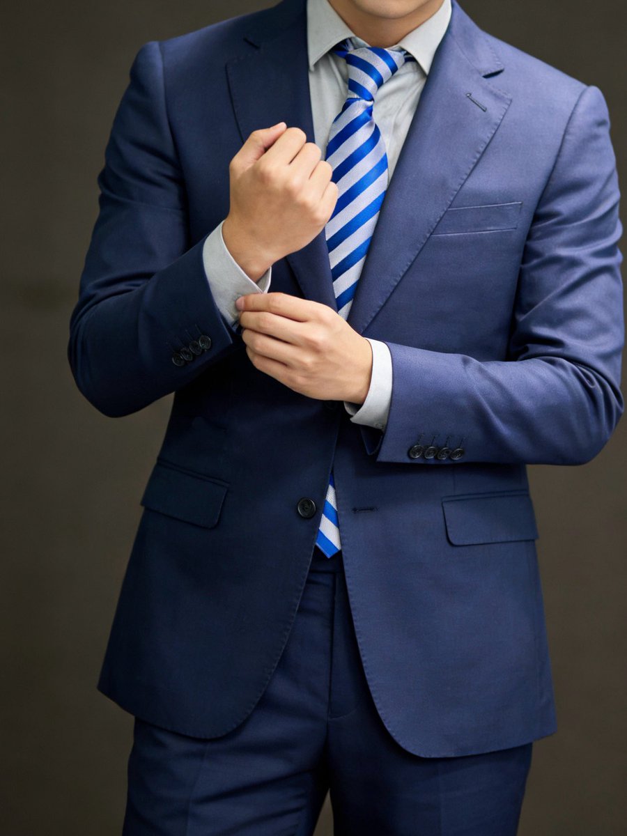乐天S👔 tweet media