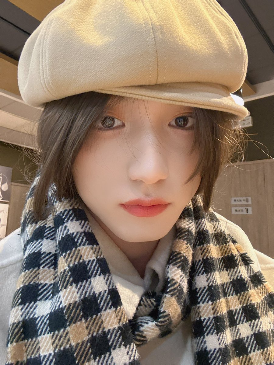 WUTWHRs's tweet photo. 变身出去觅食咯，大家新年快乐🥳#男娘 #女装 #伪街 https://t.co/kG59D7vkTd