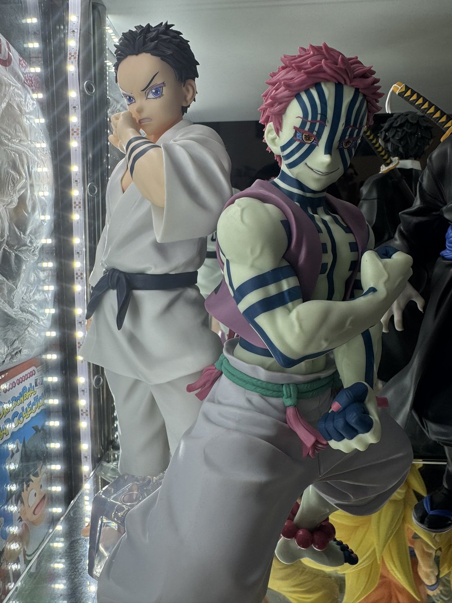 らくん tweet media