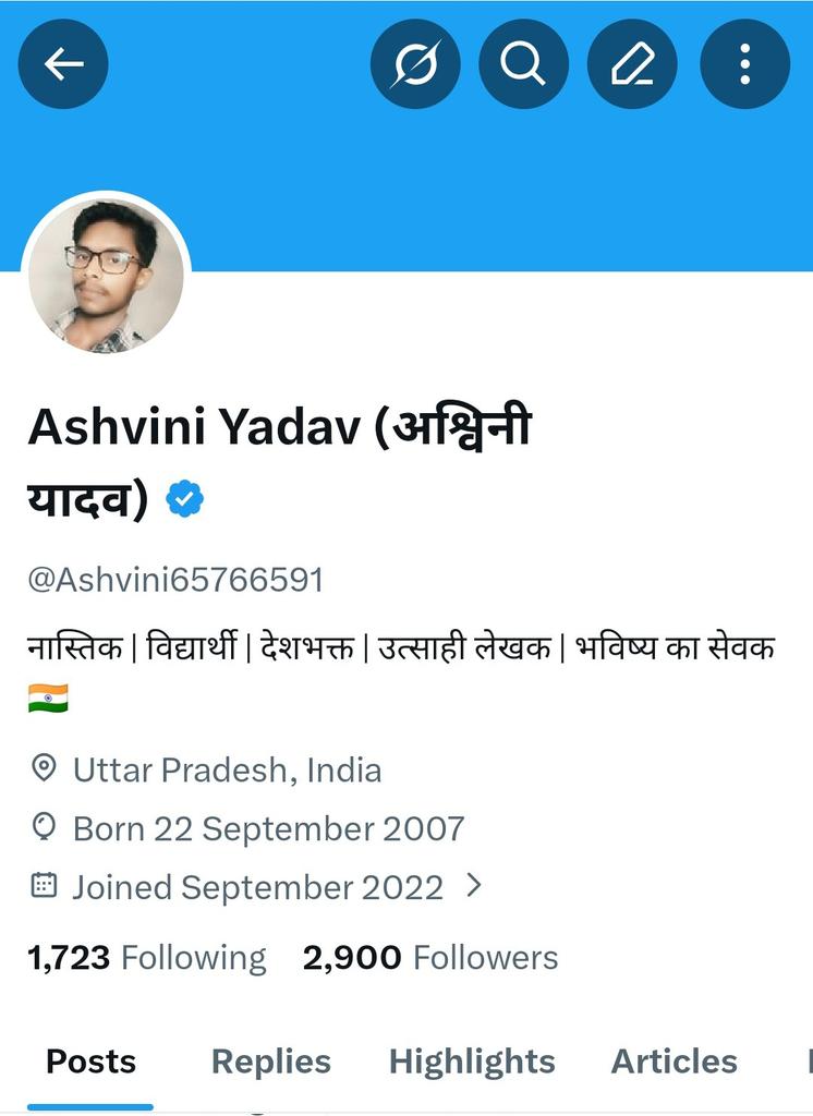 Ashvini65766591's tweet photo. सफ़र छोटा ही सही पर यादगार होना चाहिए, और ये सफर आप सबके साथ बेहद खूबसूरत रहा है। आज 2900 का परिवार पूरा हुआ। मेरे शब्दों को अपना समय और प्यार देने के लिए शुक्रिया! ❤️✍️
#2900Followers #TwitterFamily #Writer #HindiPoetry #Gratitude #RoadTo3000 https://t.co/hncc3qUZoj