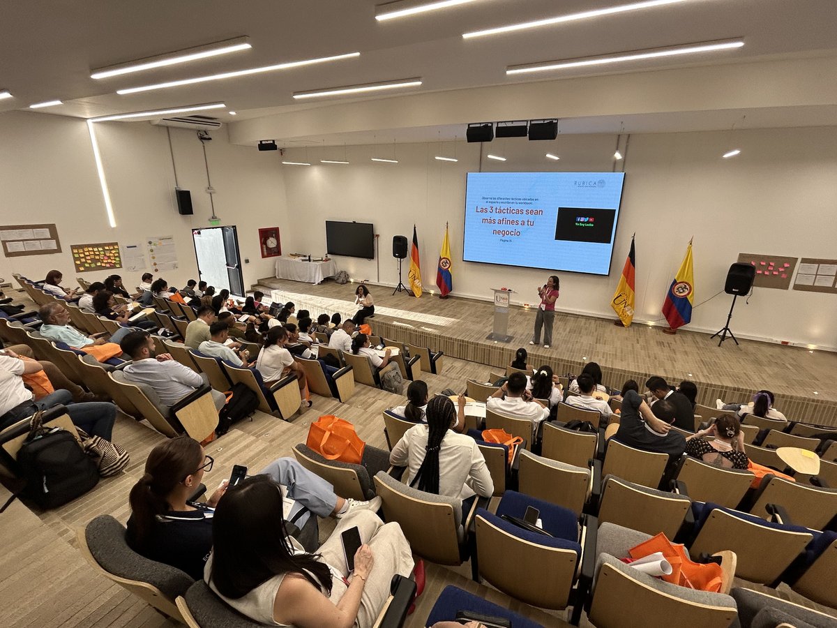 UniversidadUNAD's tweet photo. #NotiUNAD | 🚀🏆 El Desafío INNCUNAD ganó el Rubica Awards 2025 en la categoría “Impacto que Escala”

La UNAD fue reconocida por fortalecer emprendimientos con impacto real en los territorios, formando capacidades en comercialización, marca y posicionamiento para llevar ideas al siguiente nivel.

👉 Conoce cómo el Desafío logró este reconocimiento internacional y descubre cómo participar en INNCUNAD 2026 en la nota completa: https://t.co/3uFIbXaTAa
