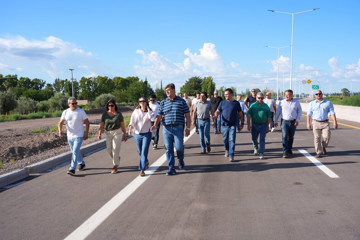 Mario Ana tweet media