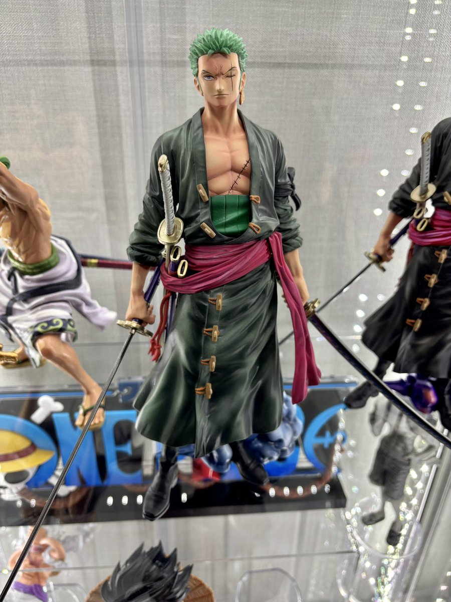tabanenoshi's tweet photo. 依頼していた作品が届きました
バンプレくじB賞を
通常の衣装とワノ国衣装のリペイントをお願いしました
もう感無量です
この2人を中心にディスプレイ考えていこうと思います
細かいご指摘にも対応していただきありがとうございましたm(_ _)m
@YyBBPsSbTC90268 
#ゾロ
#バンプレくじ
#ワンピース https://t.co/6be7Nu1Zvu