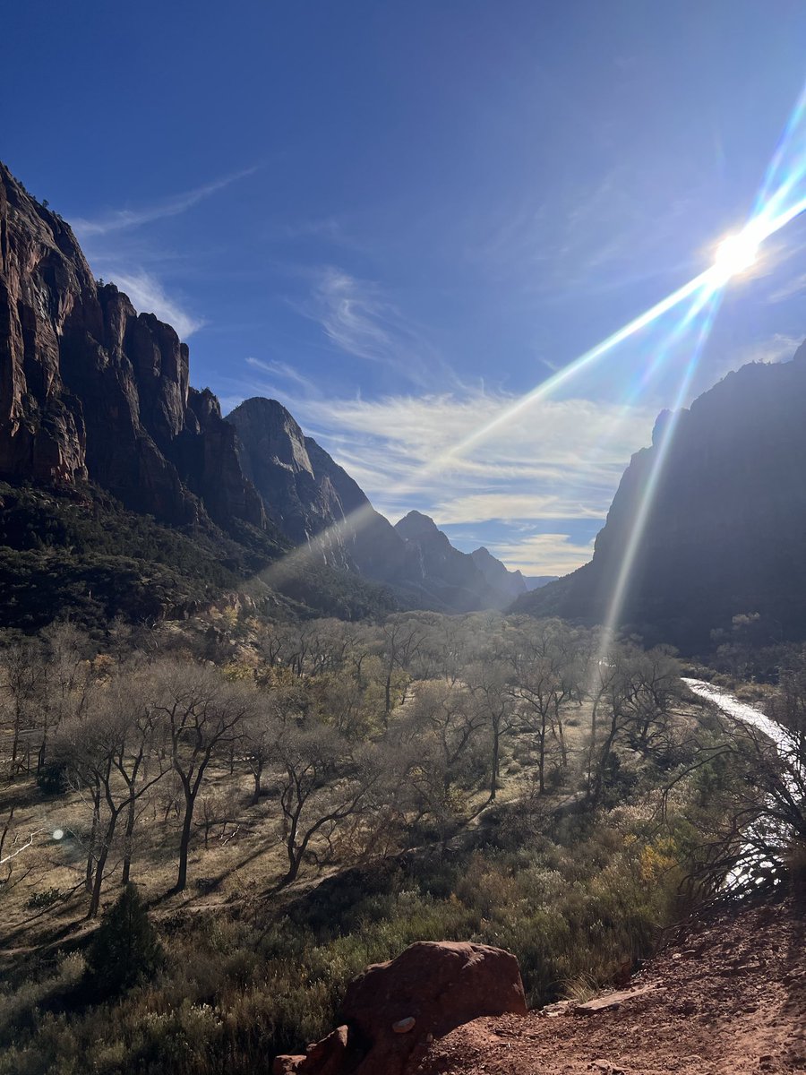 Speak love. Speak life &amp; encourage those around you. 

GM ❤️