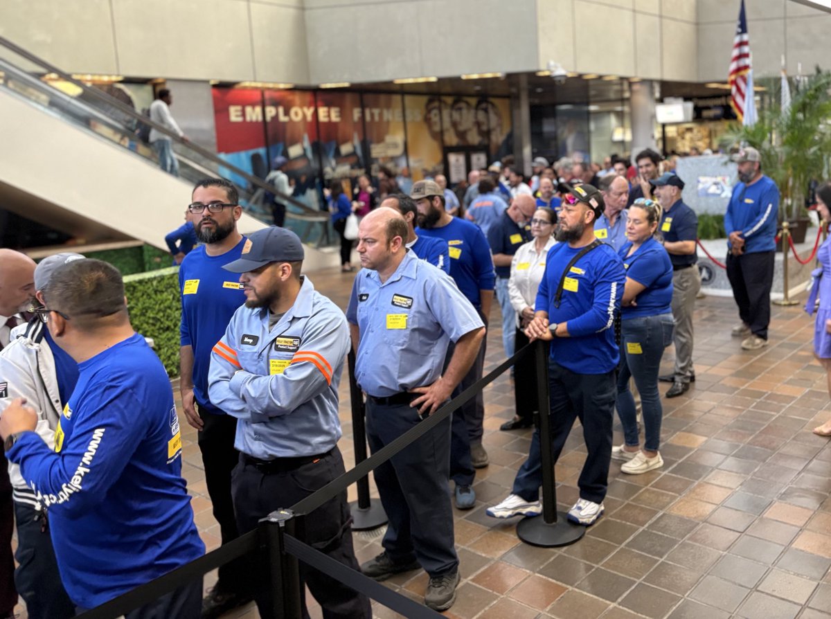 Doug Hanks tweet media