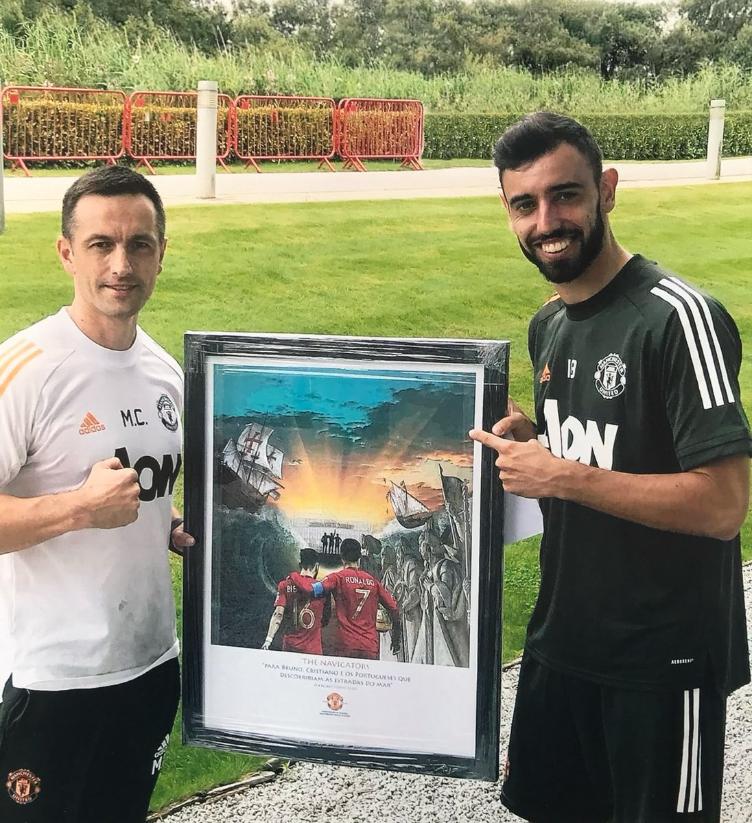 🇾🇪 ‘Navigators’ 🇾🇪 

Signed by Bruno &amp; Ronaldo 

DM for price