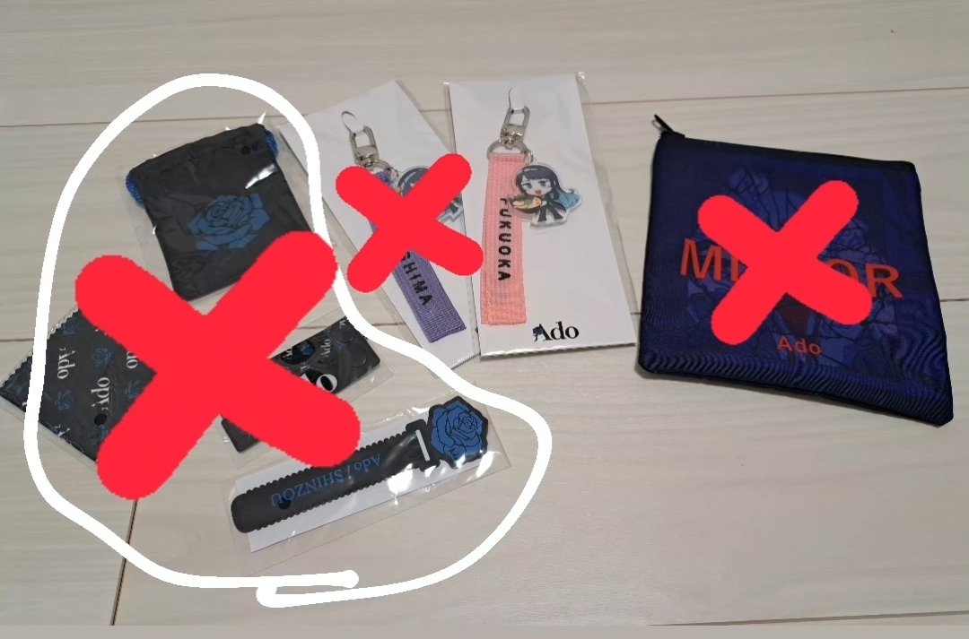 MIRRORポーチ✔︎ モナリザの横顔ご当地ストラップ広島✔︎ ガチャ