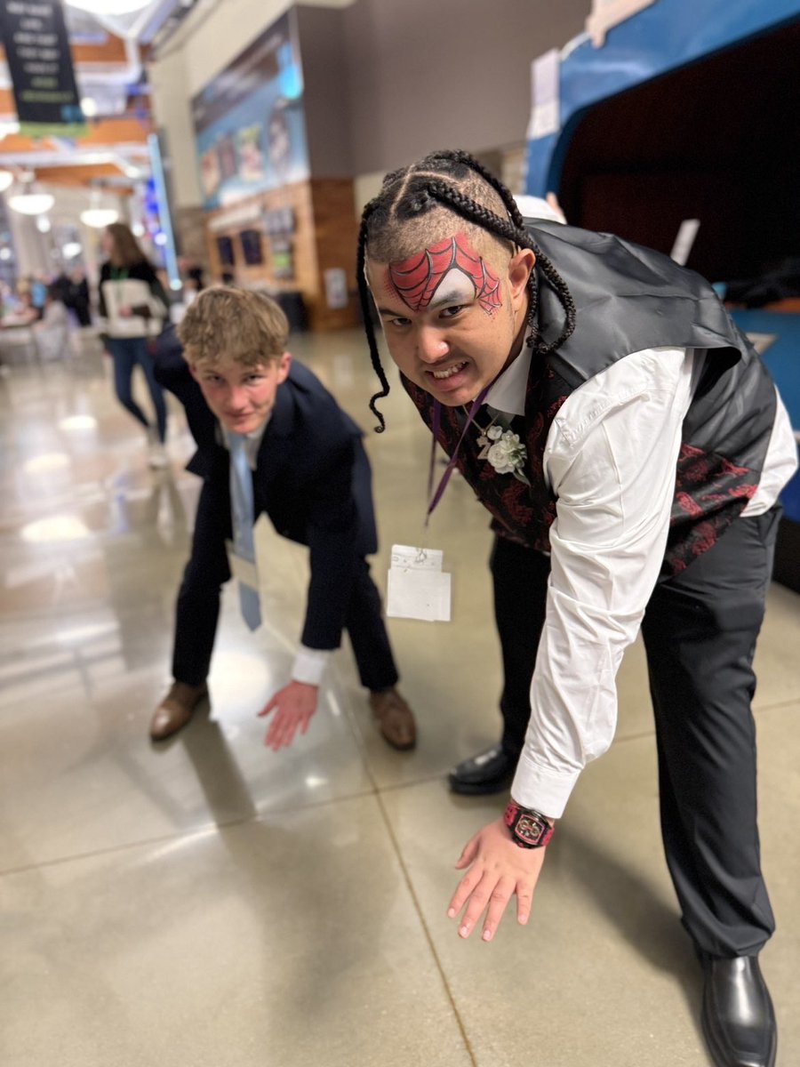 LSHS National Honor Society tweet media