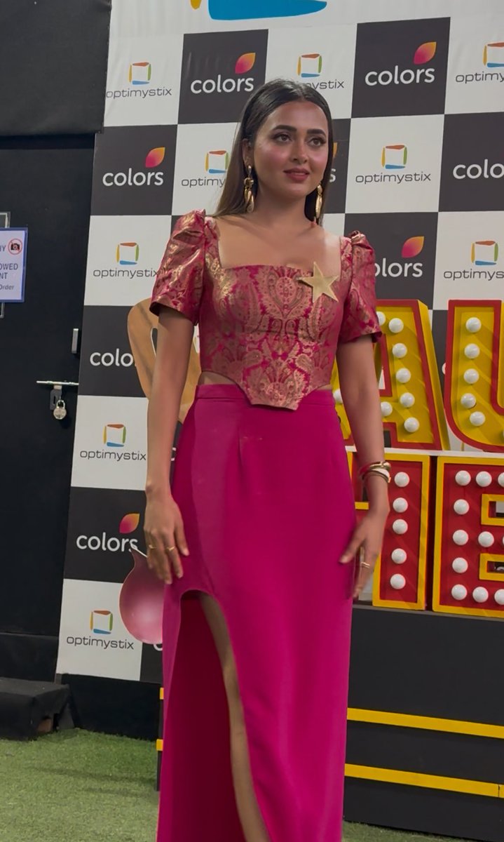 MissMalini tweet media