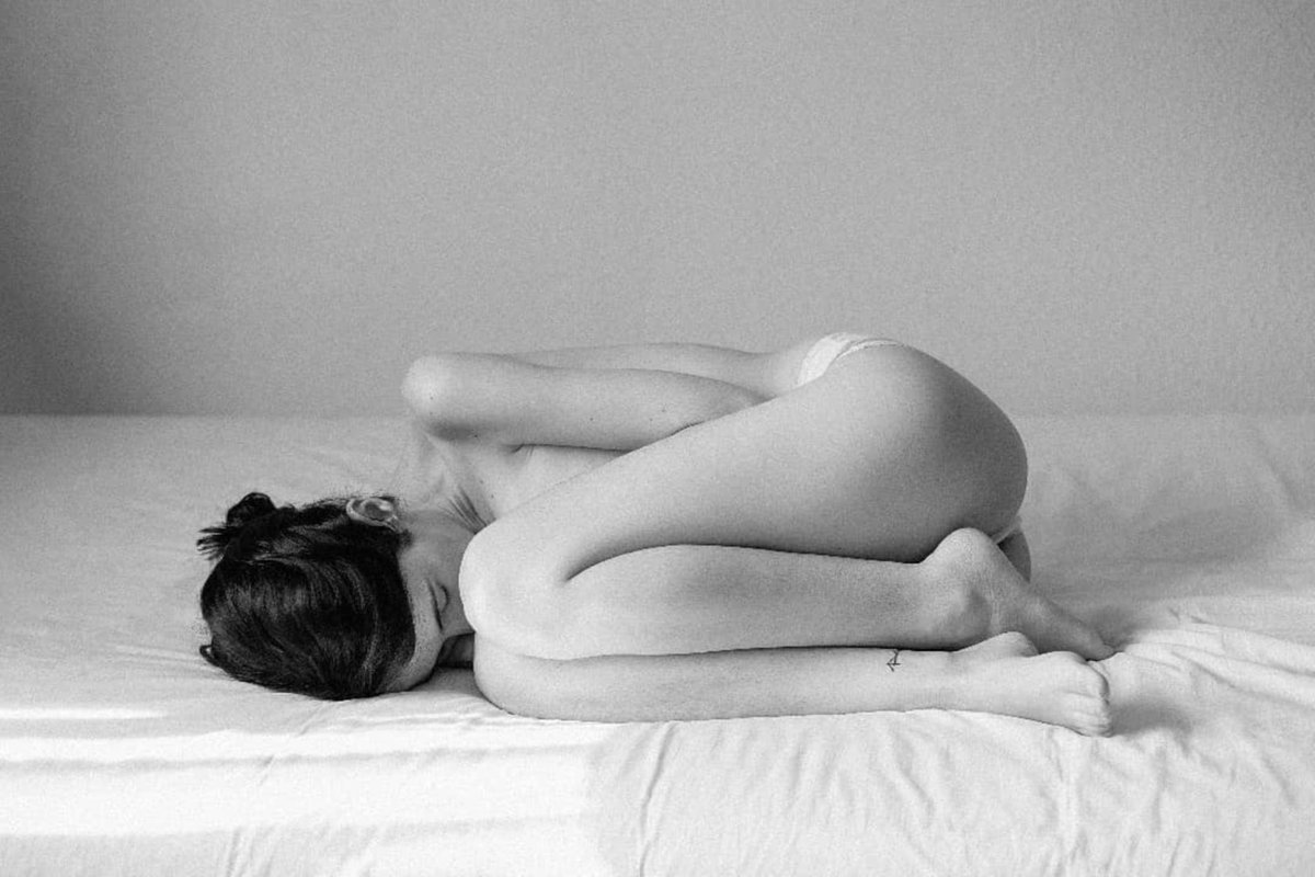 El amor es una actividad, no un efecto pasivo; es un estar continuado, no un súbito arranque. 
Erich Fromm

#BuenDía
#FelizMiércoles