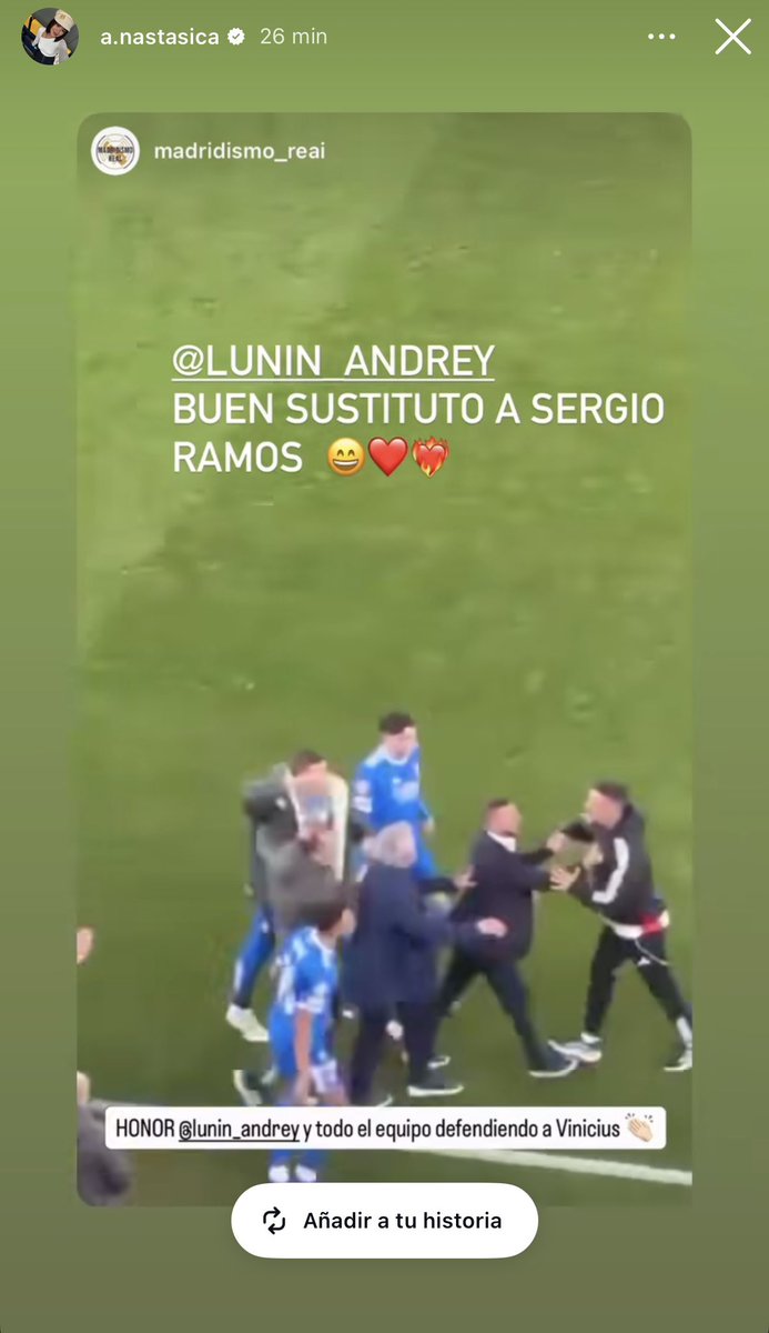 MadridismoreaI's tweet image. La mujer de Lunin en Instagram: 

“Lunin buen sustituto a Sergio Ramos.” 

👏🏻👏🏻👏🏻👏🏻👏🏻