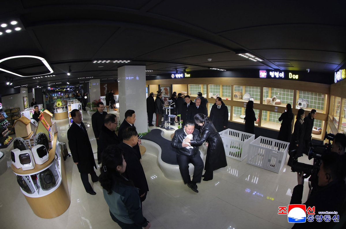 KFAintercomsec's tweet image. Inauguration act after finalizing the 4th area of Hwasong for 10.000 families.