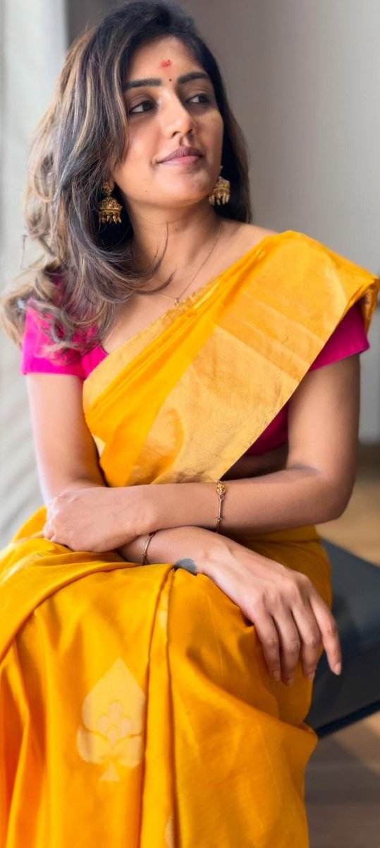 StarletX tweet media