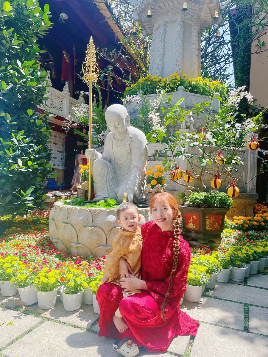 🧧 Nhân dịp Tết Bính Ngọ, em Mỹ kính chúc anh/ chị em thị trấn X: Một năm mới Vạn Sự Như Ý, Triệu Sự Như Mơ, Trăm Sự Bất Ngờ, Hàng Giờ Hạnh Phúc!
Chúc gia đình sức khỏe dồi dào, tinh thần minh mẫn, công việc hanh thông, sự nghiệp tiến xa như vó 🐎 bền