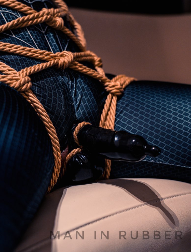 ManInRubber tweet media