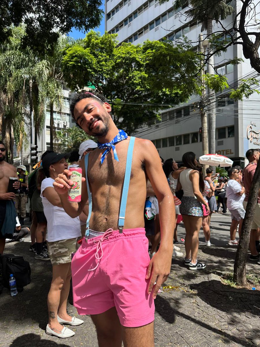 August_uss's tweet photo. É, foi bom 🎊🎉🥵 https://t.co/P3hiPnWO4X