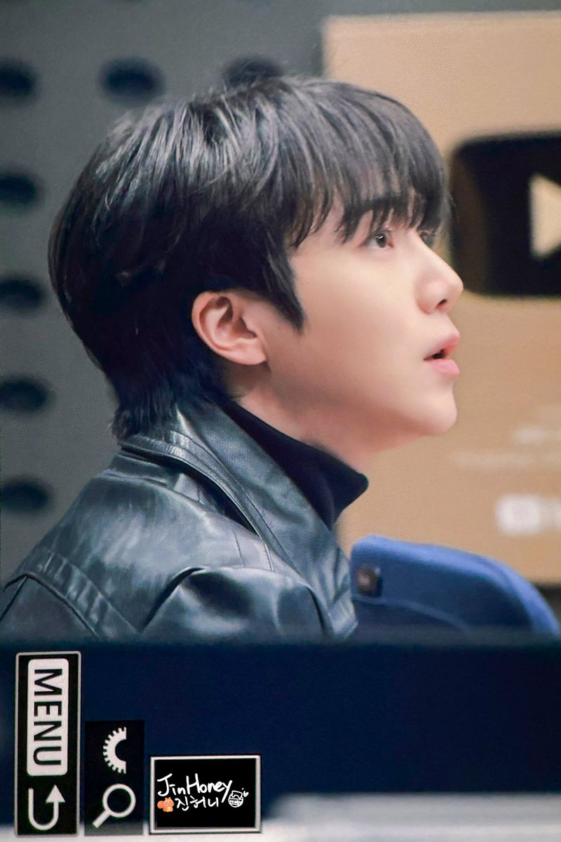 jinhoney417's tweet photo. 260218 pre
@jinhojo_x
#조진호 #진호 #JINHO #ジンホ
#펜타곤 #PENTAGON https://t.co/Kd5q0K6iD9