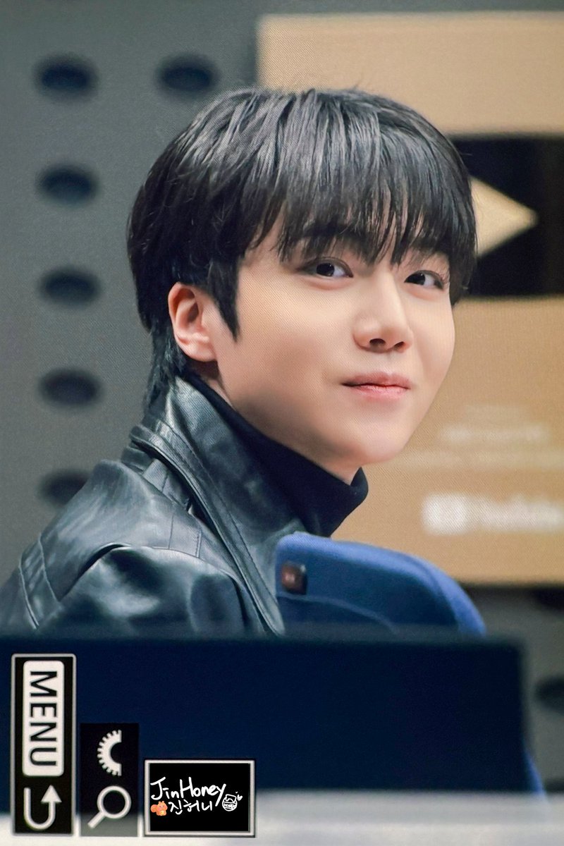 jinhoney417's tweet photo. 260218 pre
@jinhojo_x
#조진호 #진호 #JINHO #ジンホ
#펜타곤 #PENTAGON https://t.co/Kd5q0K6iD9