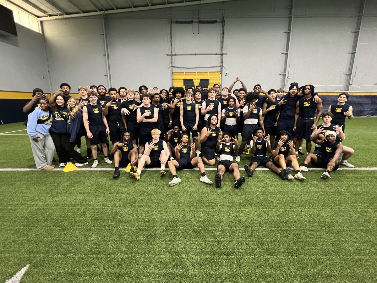 CoachLeonardTX's tweet photo. 🔥COMP SZN MATCH-UP #5🔥
Winning Teams:
Edge (5-0)
Raiders (4-1)
Goblins (3-2)
#CompSZN26 https://t.co/vGVganU5xz