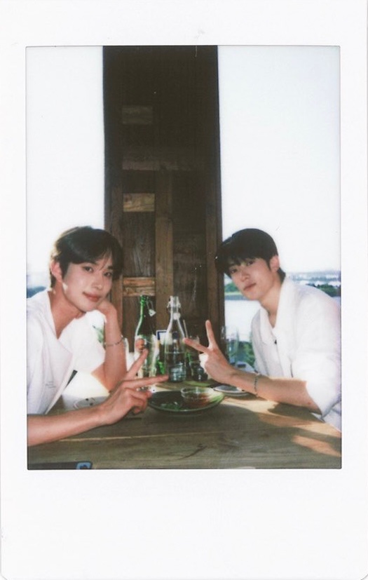 🎂🐶HAPPY BIRTHDAY JUNGWOO🐶🎂

#28thSweetDelightJUNGWOO
#초록하트가_가득한_정우날