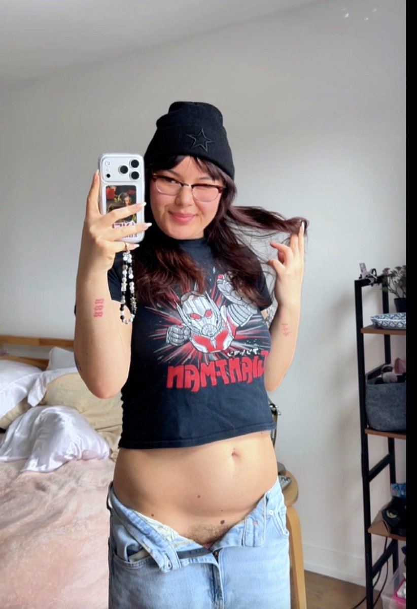 GoodGoodMars's tweet image. A touch of fuzz down under